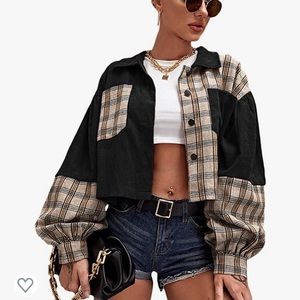 ✨SOLD✨ Cropped Flannel